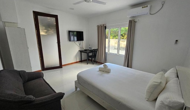 Surf Trip Maldives in Thulusdhoo