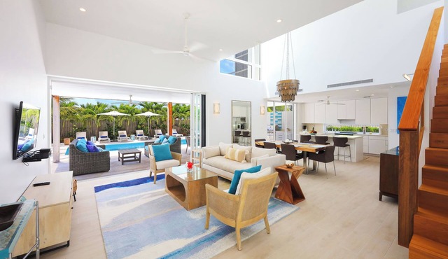 Villa As You Wish: Private Pool, Walk to the Beach in Leeward Settlement