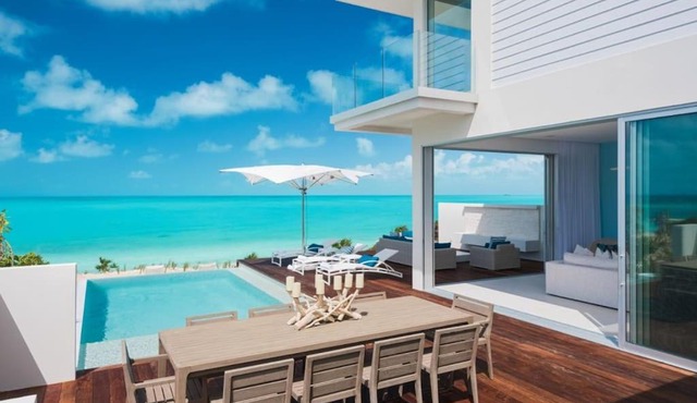 Villa Helios - Long Bay Beach