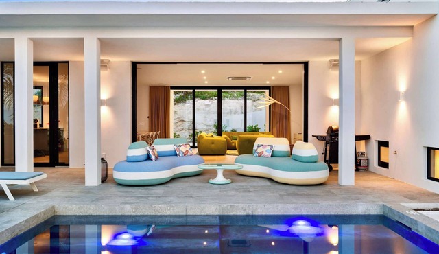 Villa Jupiter · Award-Winning · Pool · Concierge in Providenciales