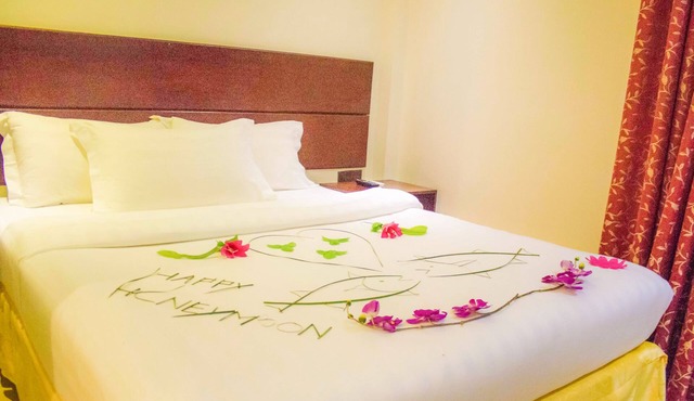 WhiteShell Island Hotel & Spa in Maafushi