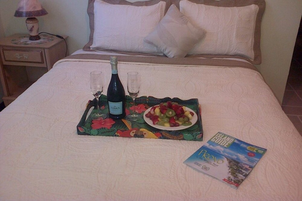 Grace Bay Apartment | Silver Palm Vacation Rental