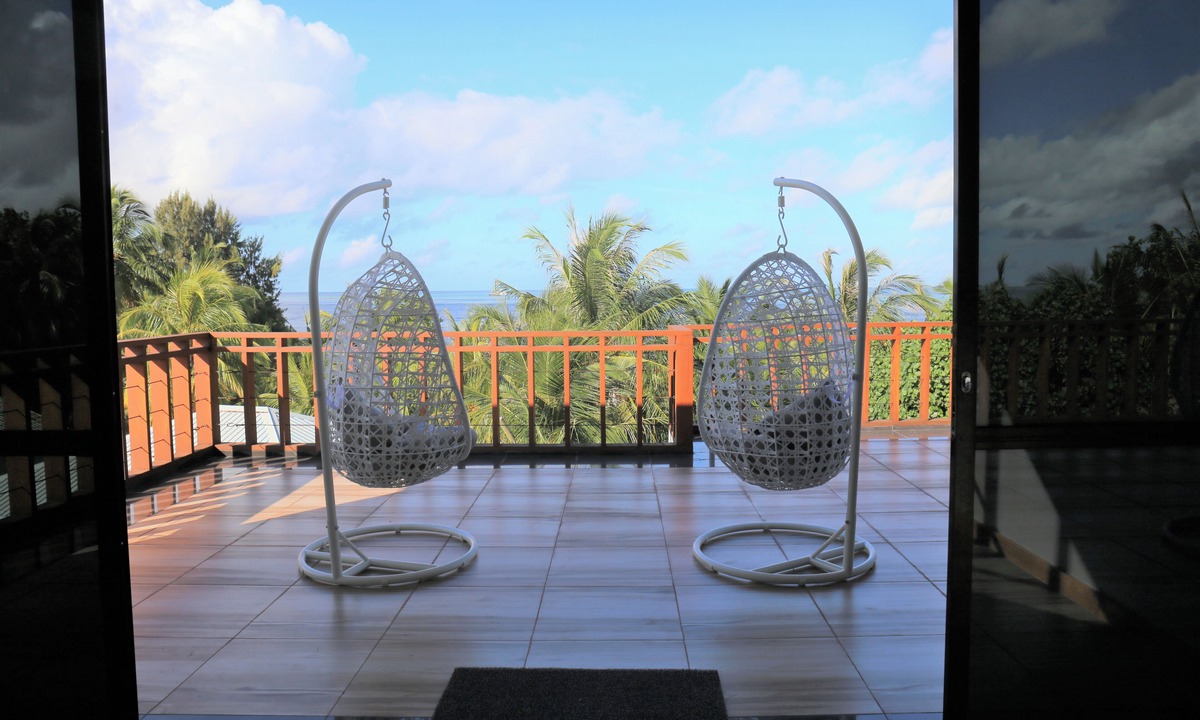 Thulusdhoo Island House | Room-master Suite Family Room With Views