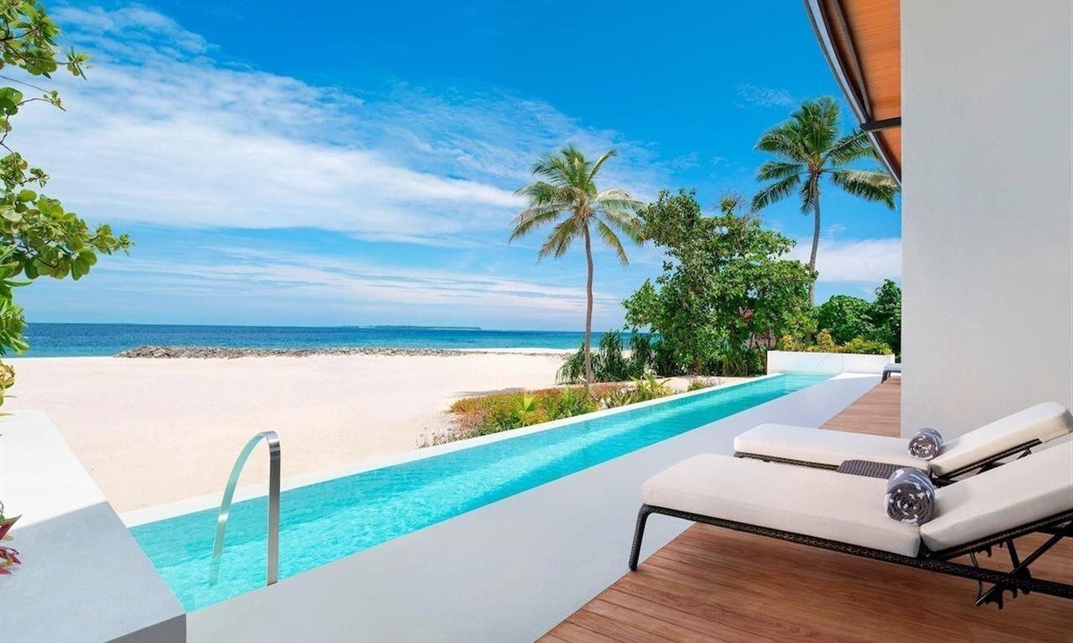Miriandhoo Island Hotel | The Westin Maldives Miriandhoo Resort