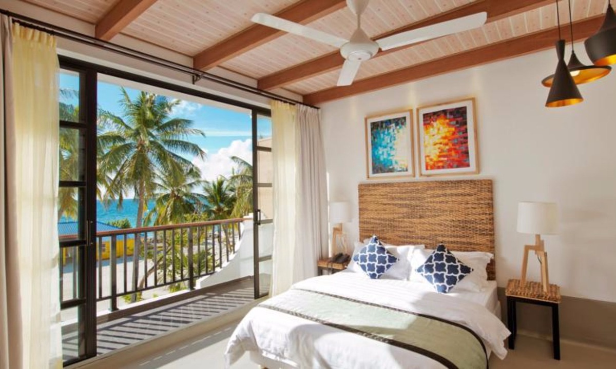 Maafushi Hotel | Crystal Sands