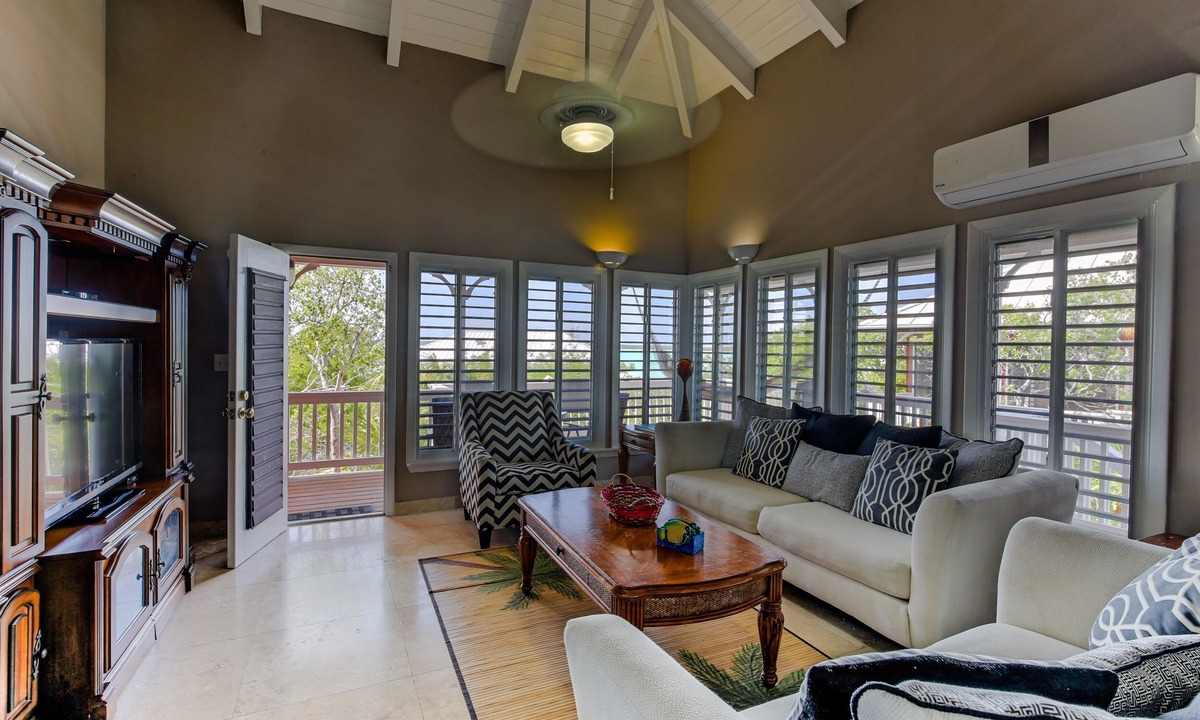 Ocean Point Apartment | Neptune Villas