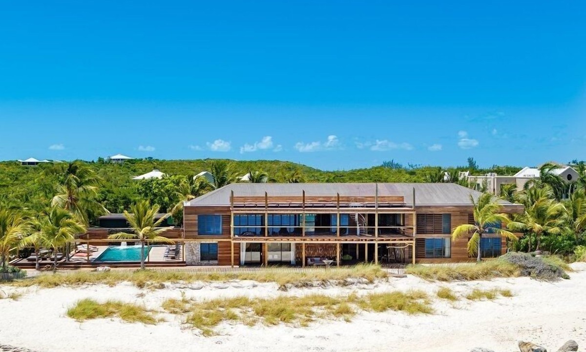 Providenciales Villa | Villa Silver Sands | Beach Front - Located in Tropical Providenciales with Private Pool