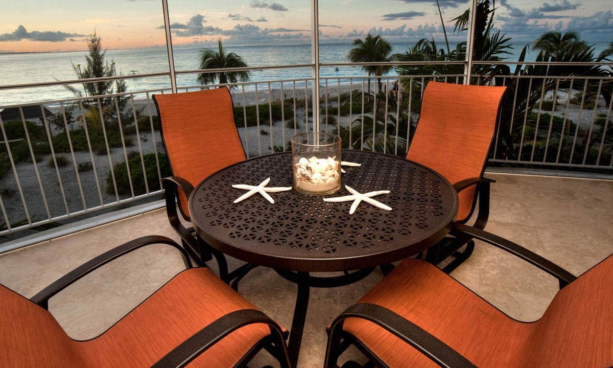 Grace Bay Apartment | The Tuscany on Grace Bay