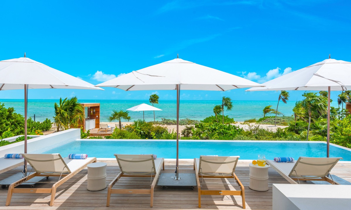 Leeward Settlement Apartment | Beach Enclave