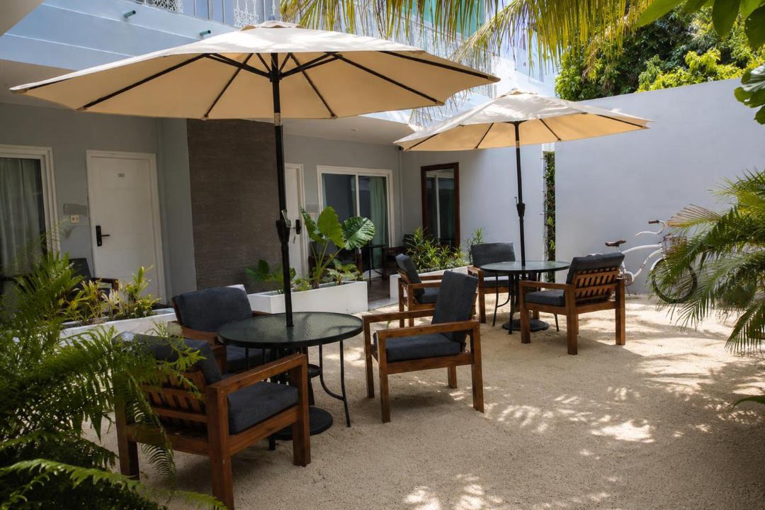 Kanuhuraa House | Serenity Inn