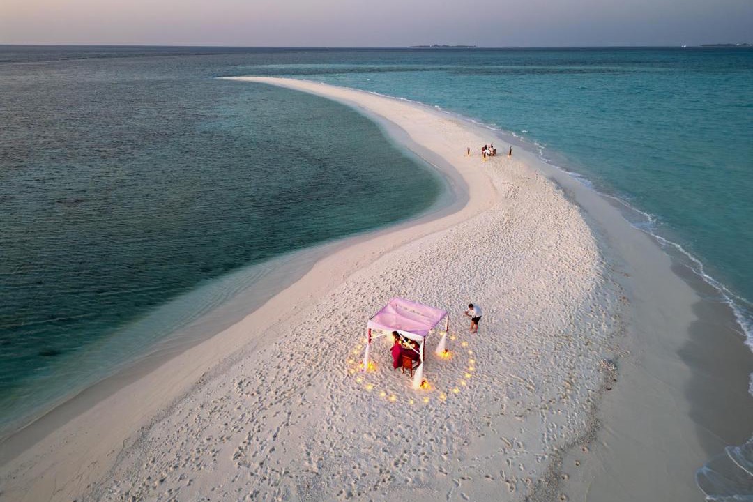 Ukulhas Hotel | Nala Veli Beach & Spa