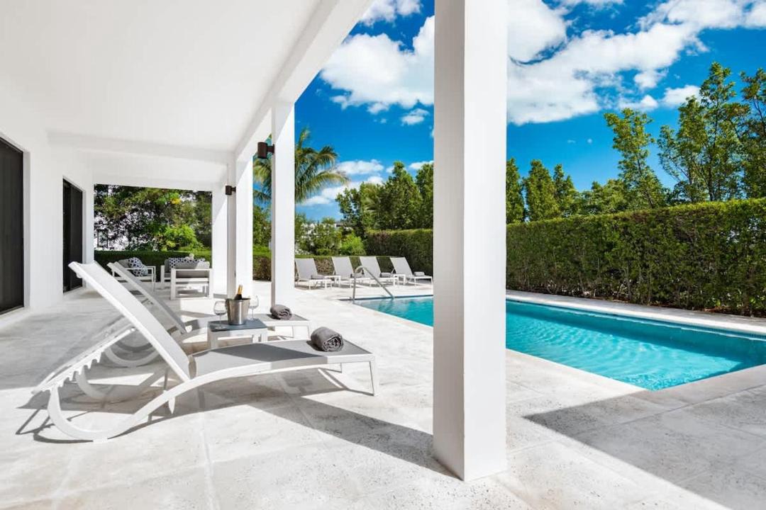Long Bay Villa | Bora 4 BR Villa