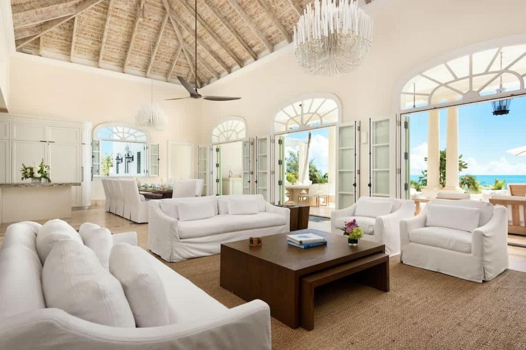Long Bay Villa | Villa Shambhala 8 BR
