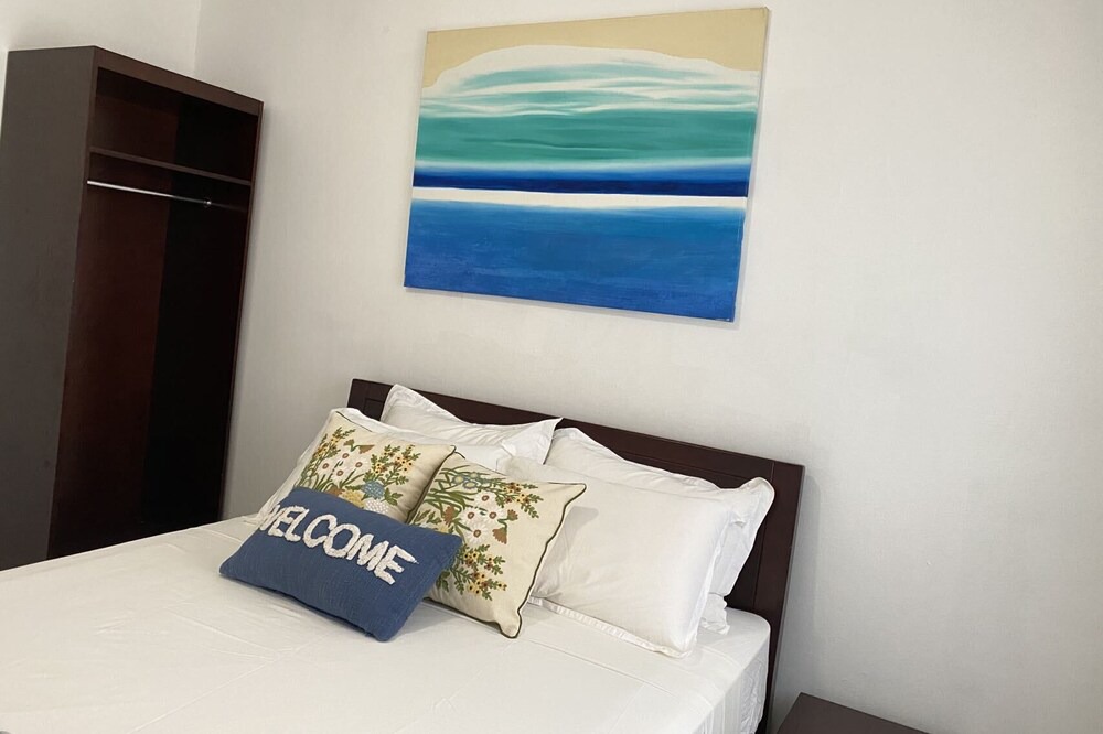 Photo of Bedroom in Venetian Road Settlement