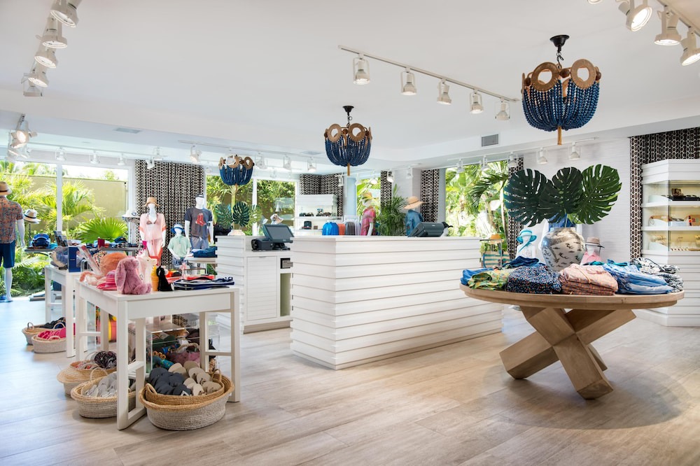 Photo of Others in Grace Bay