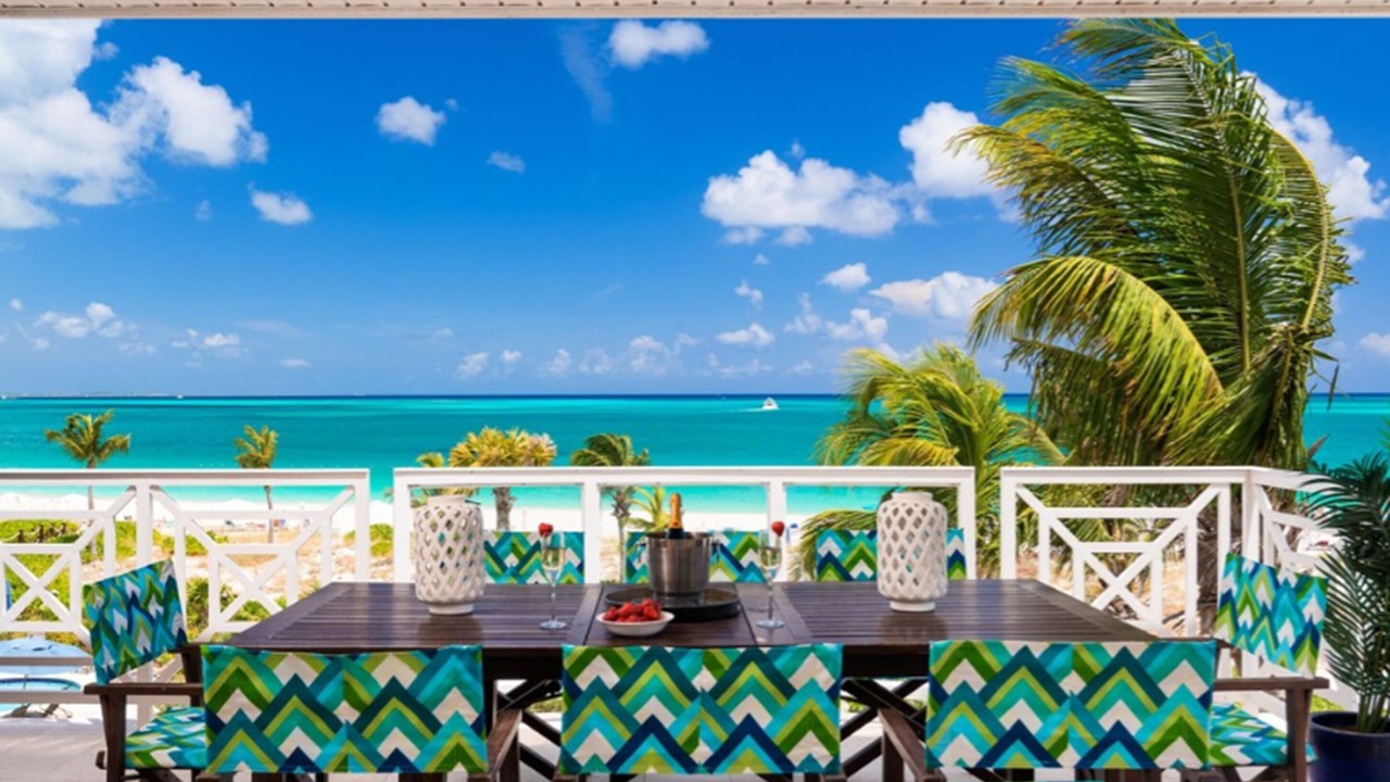 Photo of Patio Balcony in Grace Bay