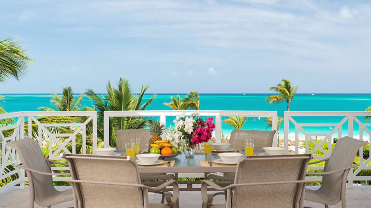 Photo of Patio Balcony in Grace Bay