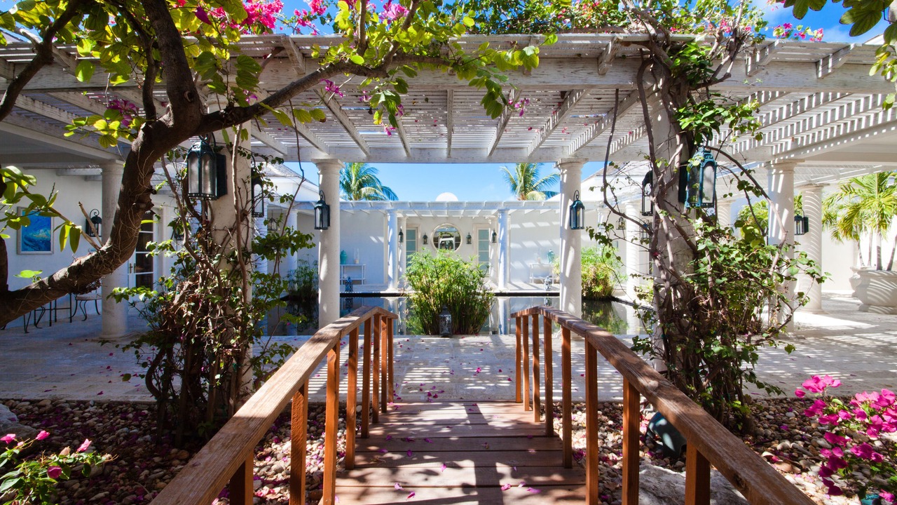 Photo of Others in Grace Bay