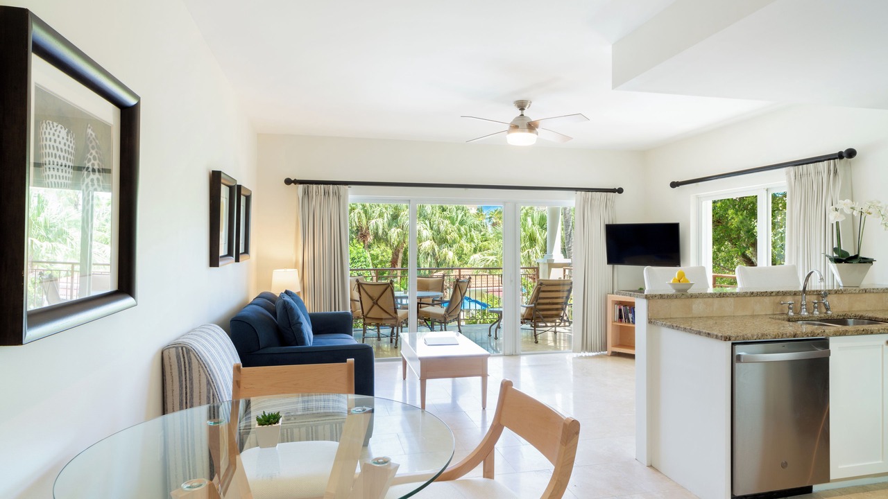 Photo of Others in Grace Bay