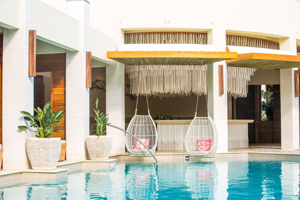 Photo of Outdoor in Long Bay