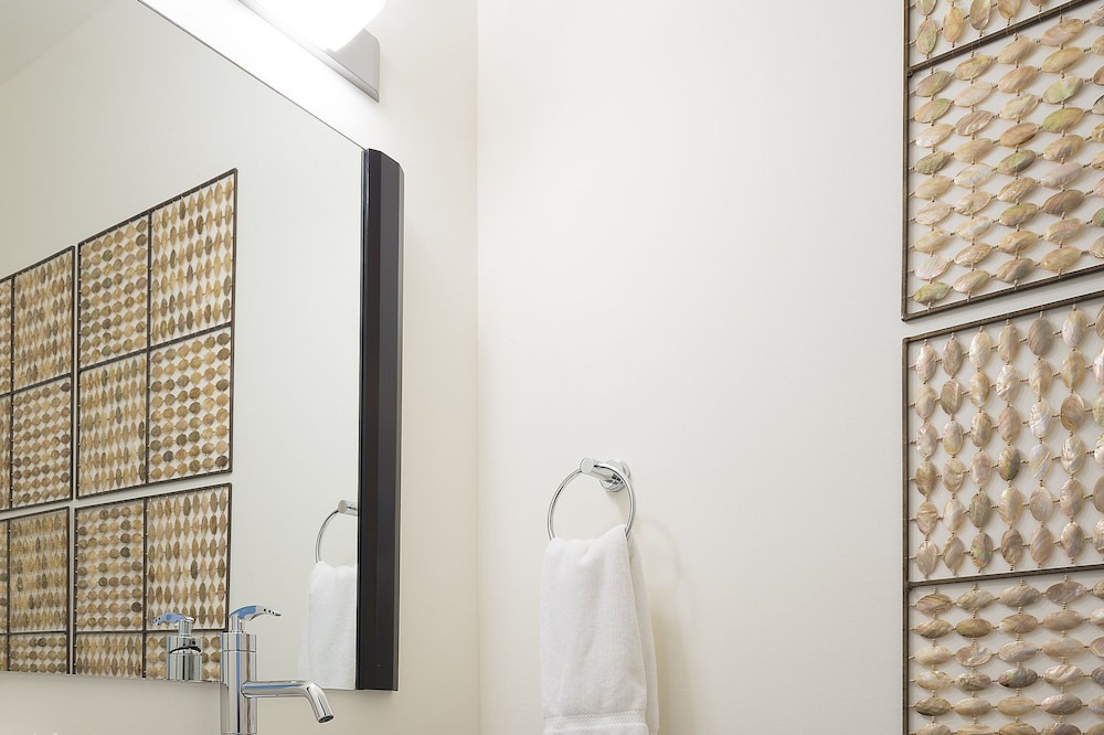 Photo of Bathroom in Grace Bay