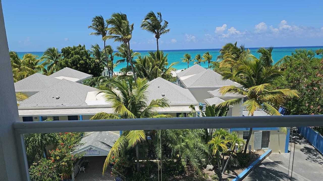 Photo of Others in Grace Bay