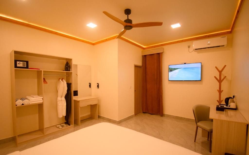 Photo of Others in Milandhoo