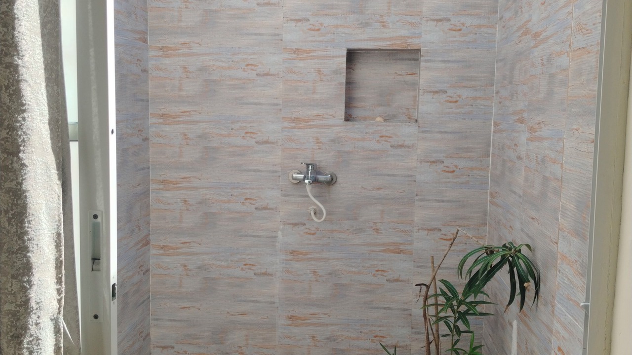 Photo of Bathroom in Thulusdhoo Island