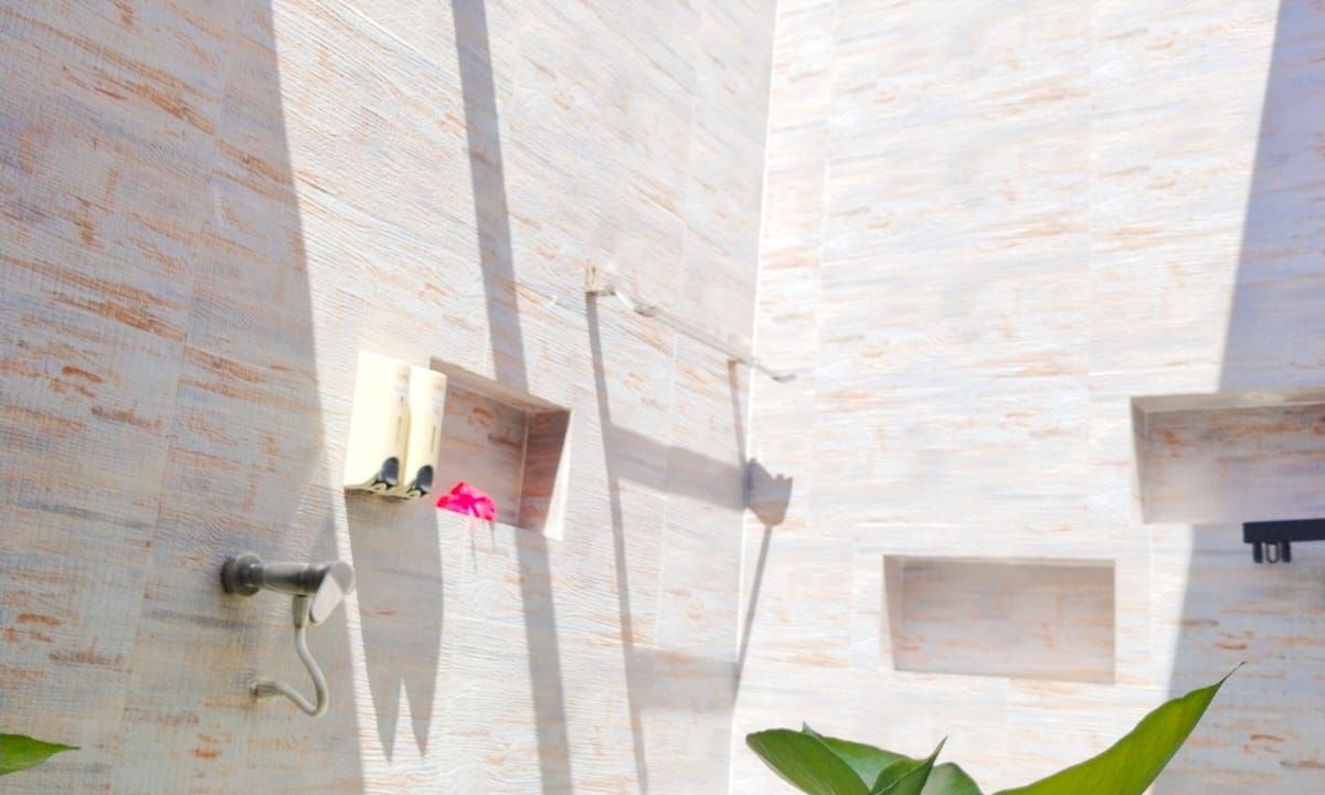 Photo of Bathroom in Thulusdhoo Island