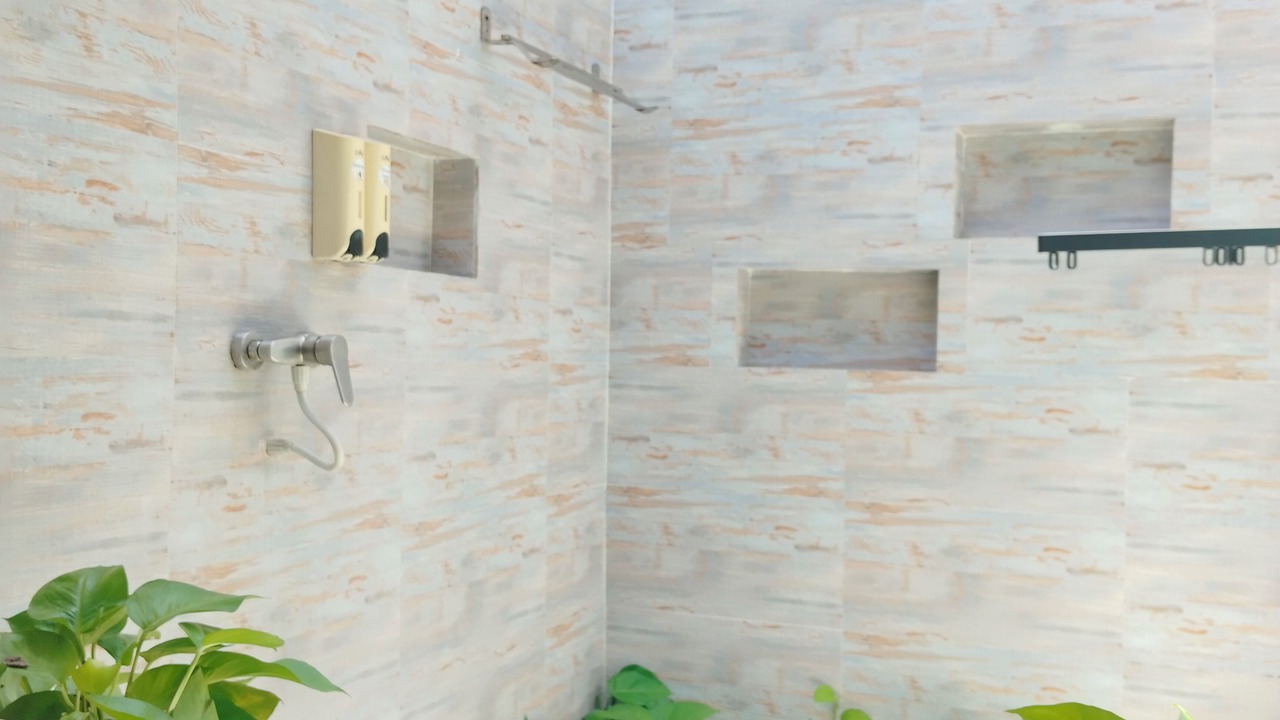 Photo of Bathroom in Thulusdhoo Island
