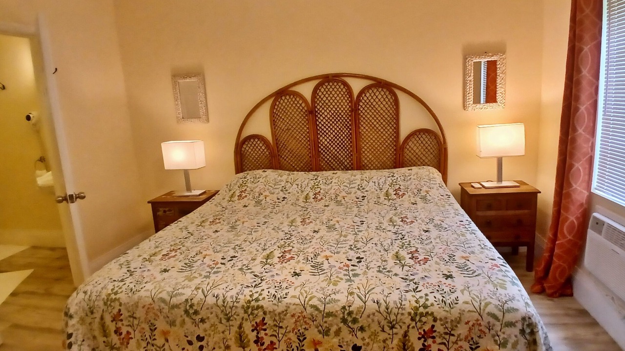Photo of Bedroom in Cockburn Town