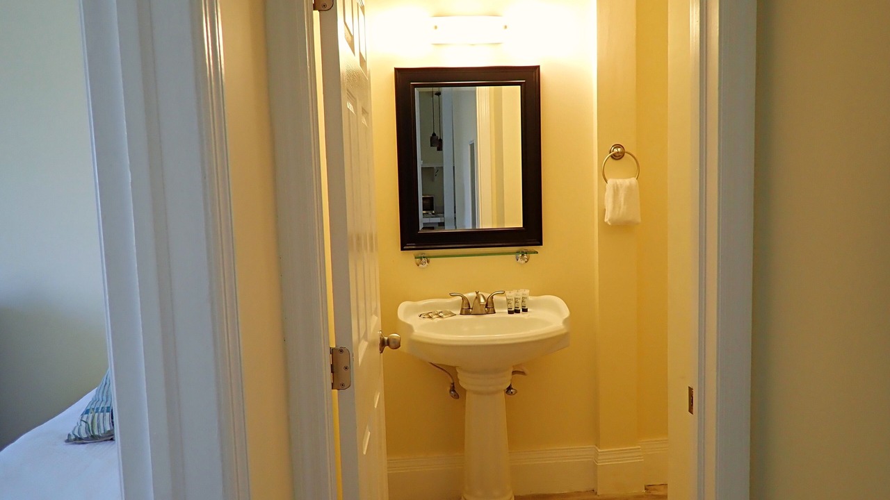 Photo of Bathroom in Cockburn Town