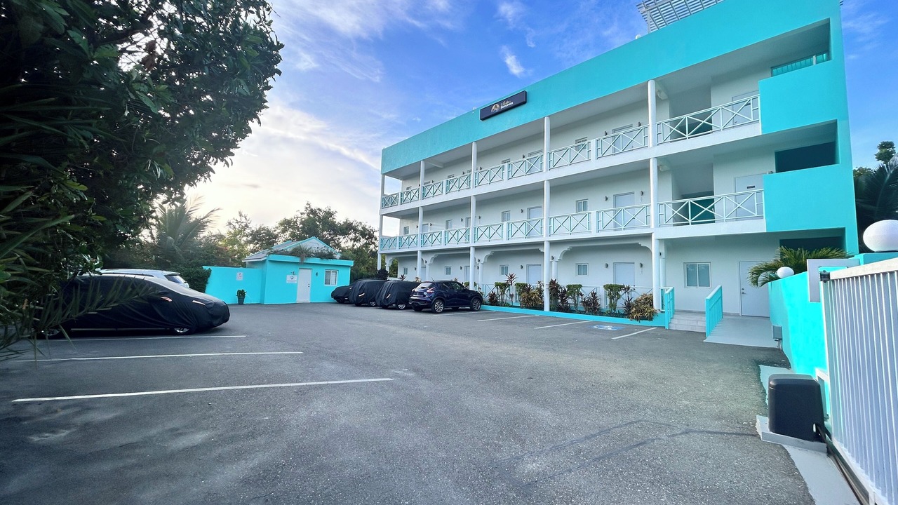 Photo of Outdoor in Grace Bay