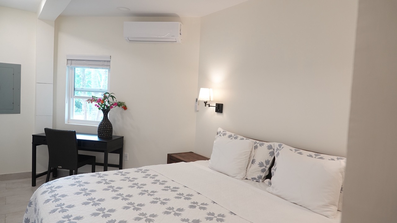 Photo of Outdoor in Long Bay Hills