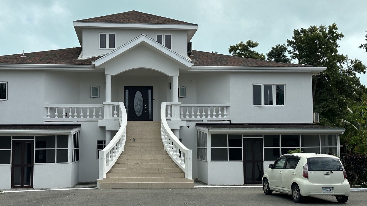Photo of Outdoor in Leeward Settlement