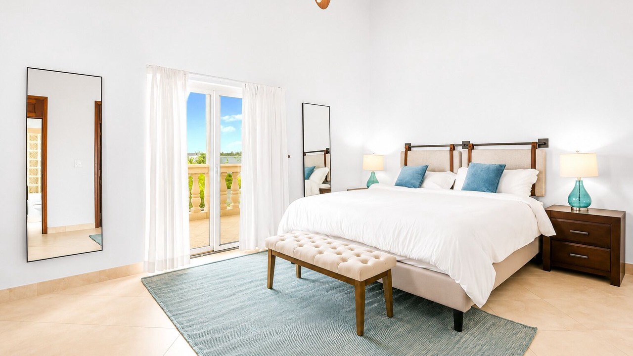 Photo of Bedroom in Leeward Settlement