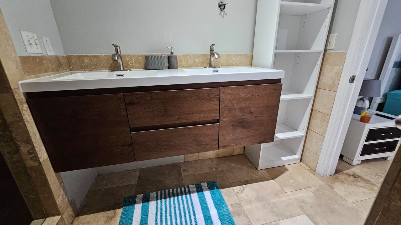 Photo of Bathroom in The Bight