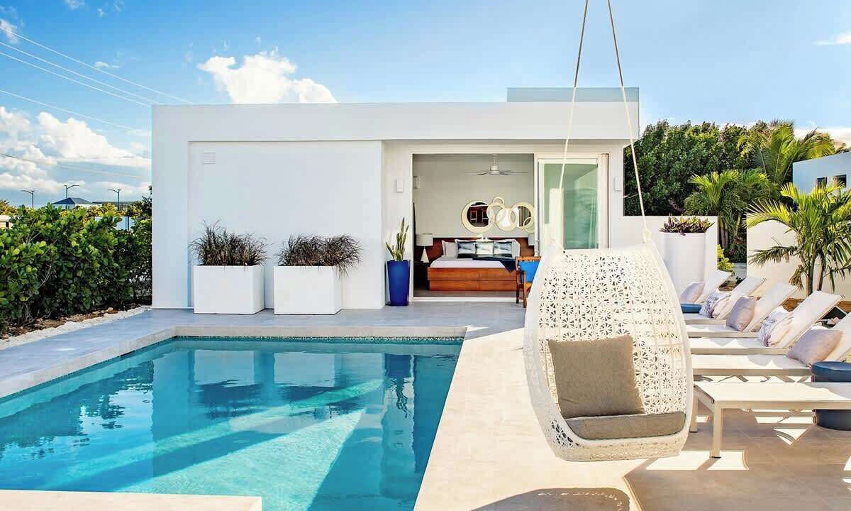 Photo of Outdoor in Long Bay Hills