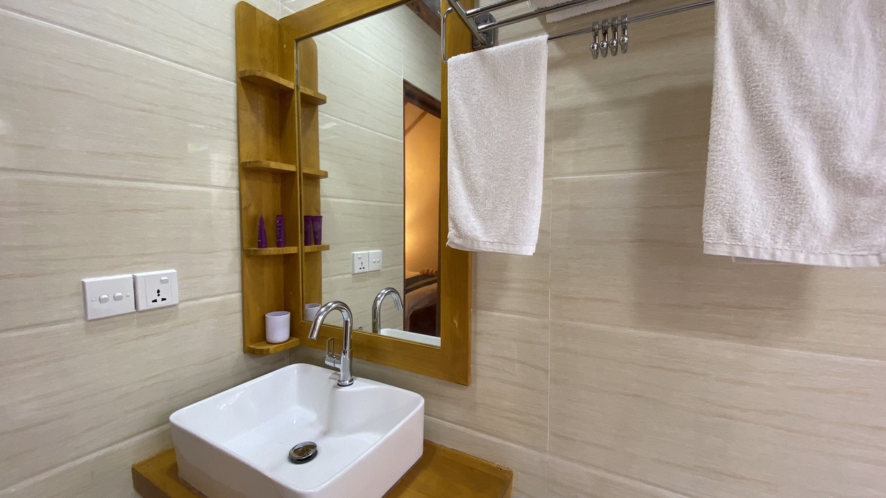 Photo of Bathroom in Hangnaameedhoo
