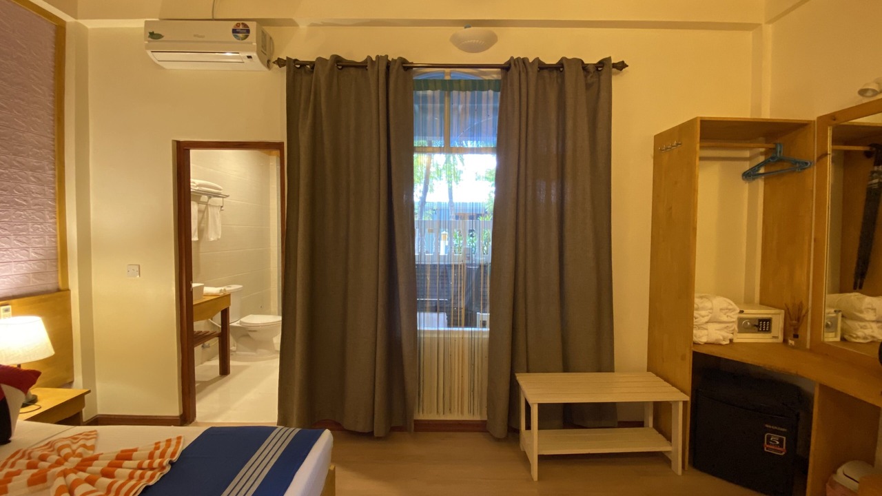 Photo of Bedroom in Hangnaameedhoo
