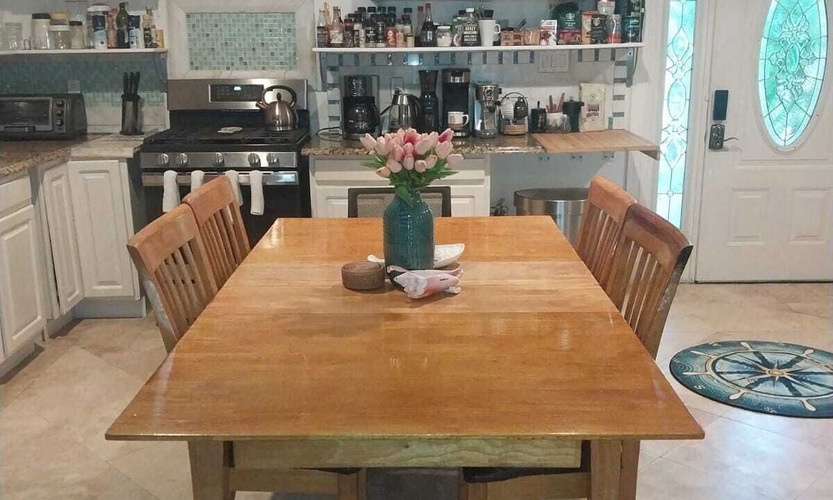 Photo of Kitchen in Leeward Settlement