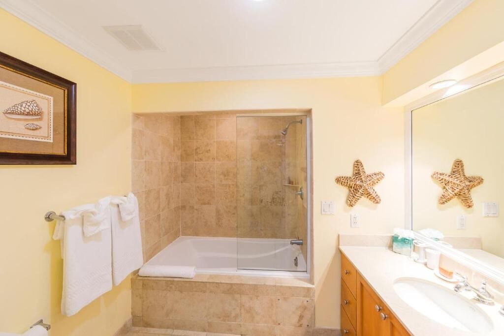 Photo of Bathroom in Grace Bay