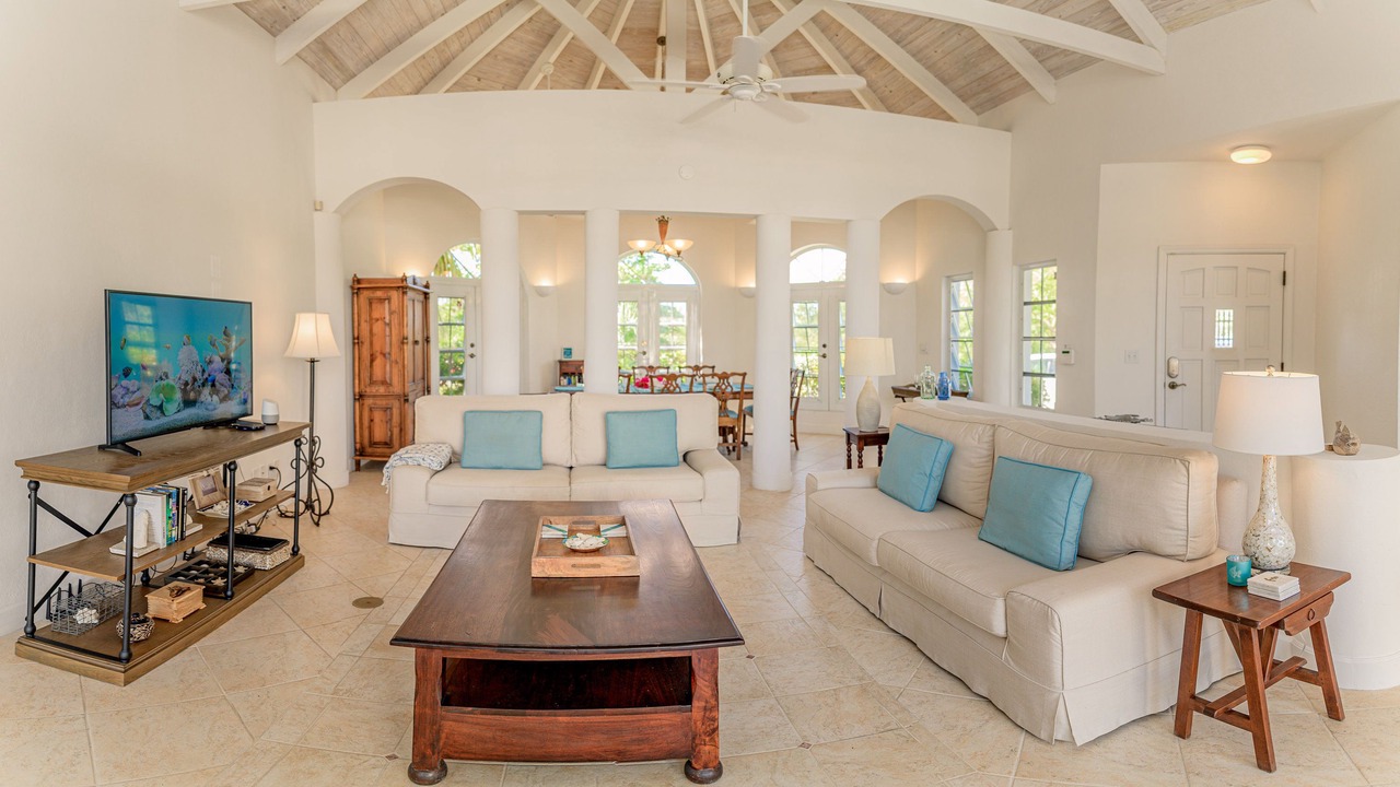 Photo of Livingroom in Leeward Settlement