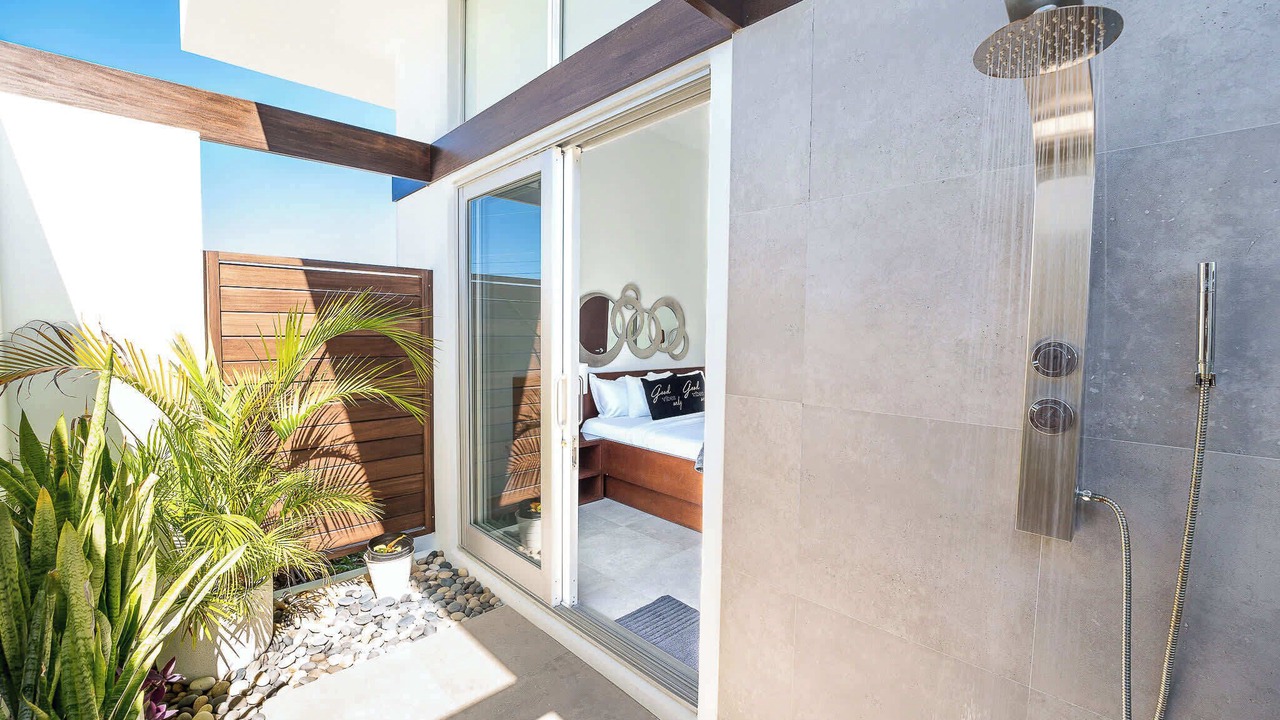 Photo of Bedroom in Long Bay Hills