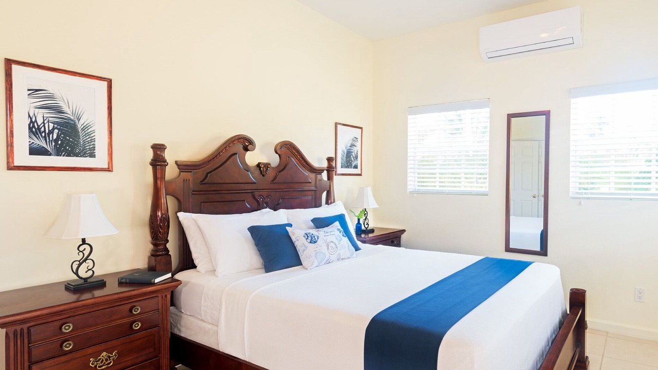 Photo of Bedroom in Leeward Settlement