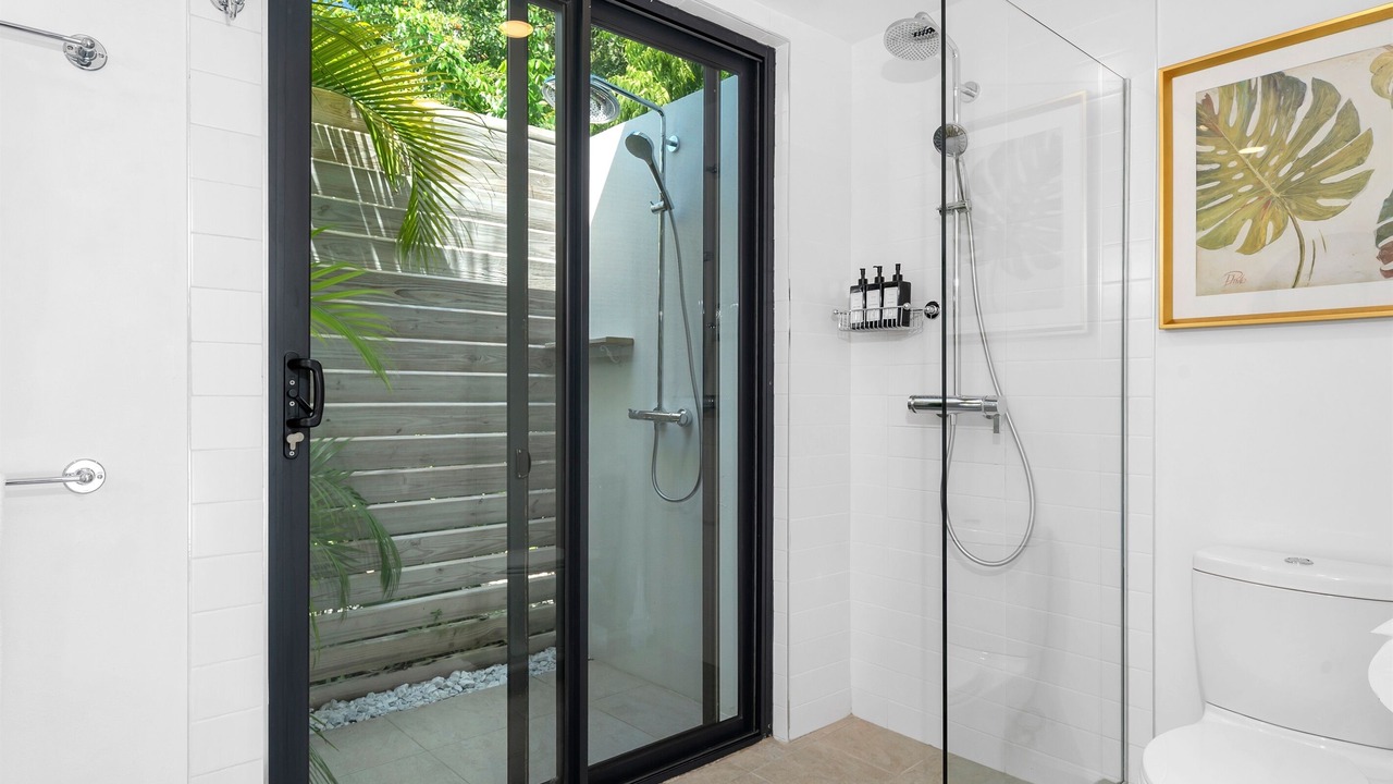 Photo of Bathroom in Grace Bay West