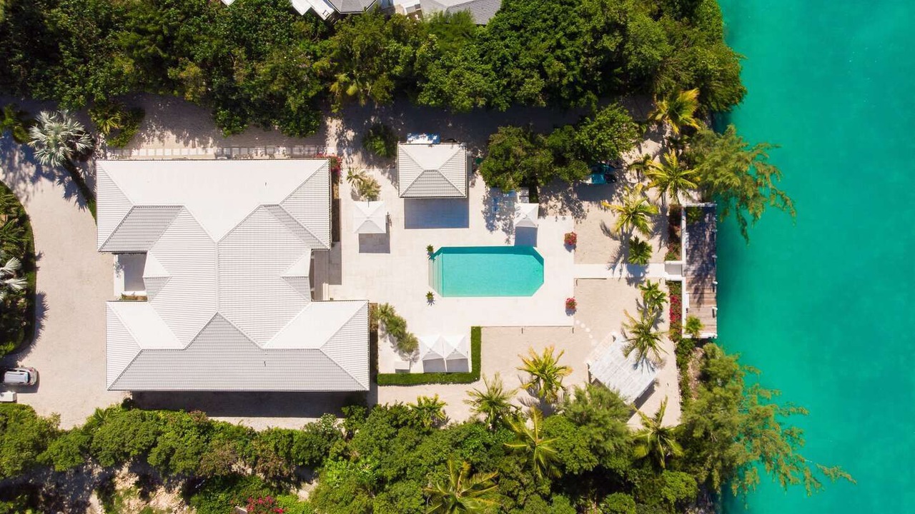 Photo of Outdoor in Leeward Settlement