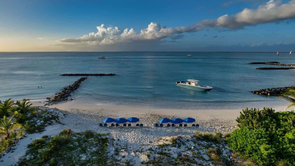 Photo of Others in Leeward Settlement