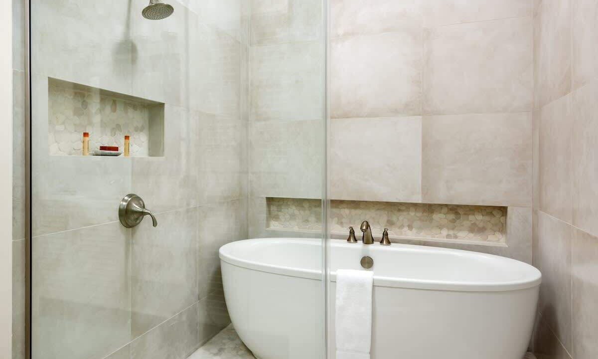Photo of Bathroom in Leeward Settlement