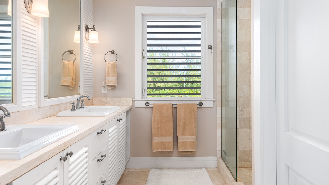 Photo of Bathroom in Sandy Point